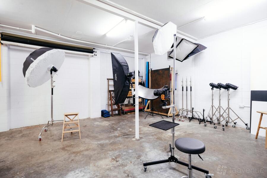 Lt Photo Studio Photo Studio - Bunker Creative Studio - Event Venue Hire - Tagvenue.com