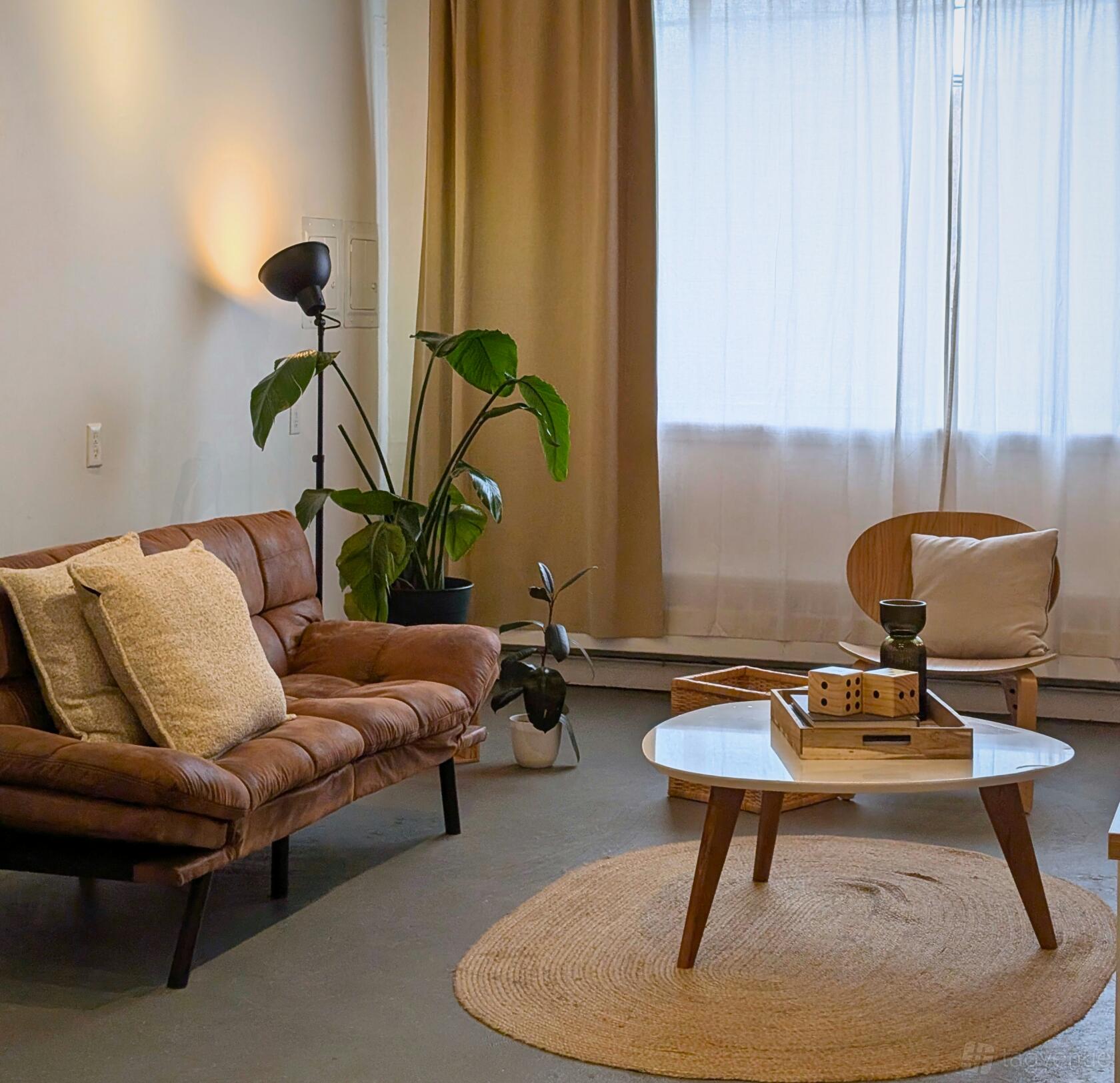 Content Hub Studio