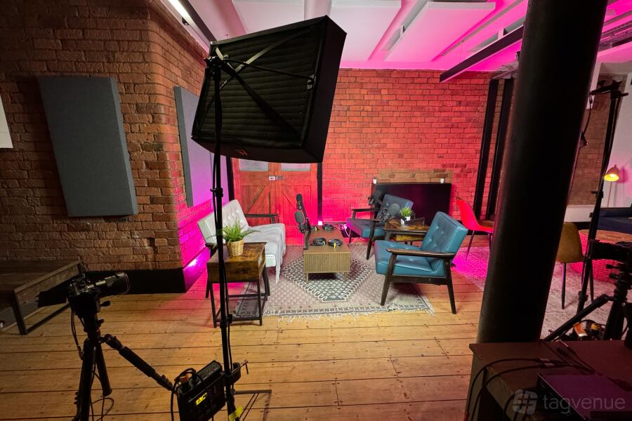 Out Studio Outset Studio - Manchester Venue Hire | Reviews, Photos & Prices