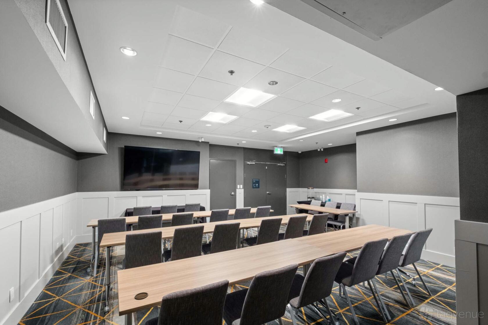 Meeting Room at Holiday Inn & Suites, Cloverdale at Holiday Inn & Suites, Cloverdale