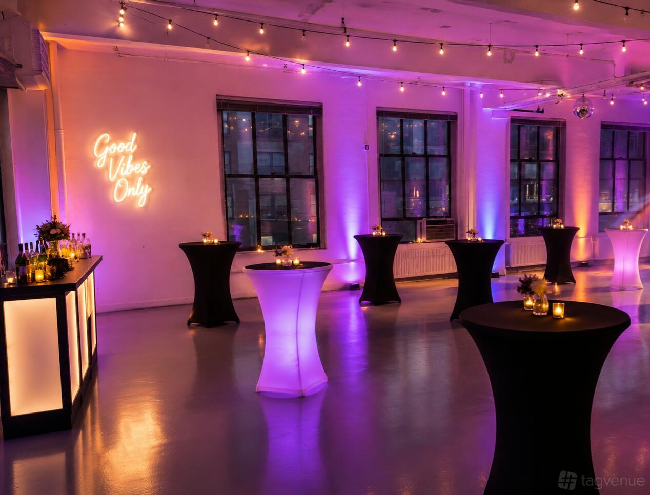 Events Space Sign EVENT SPACE 17TH FL - EVENT SPACE IN MIDTOWN - Event Venue Rental ...