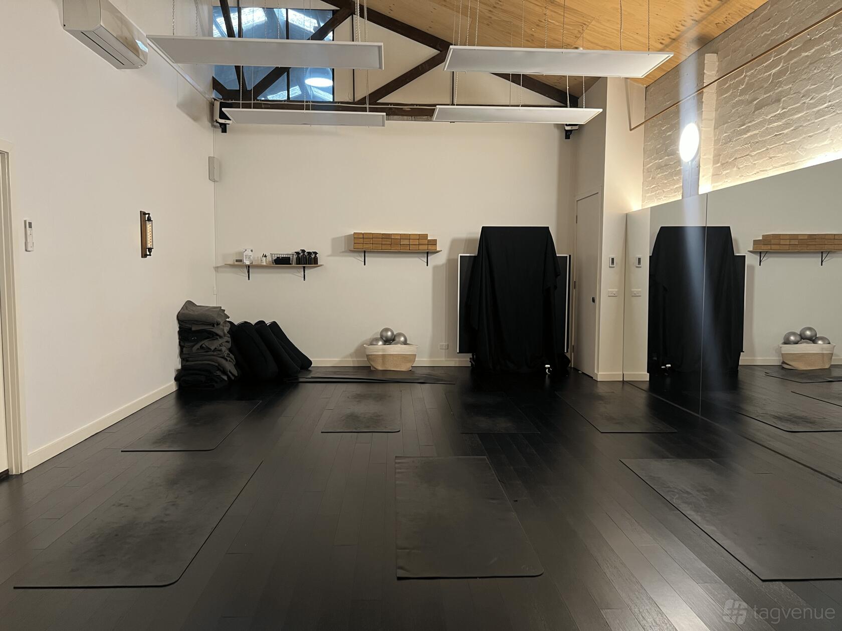 Elements Studio Studio - 5th Element Wellness - Event Venue Hire - Tagvenue.com