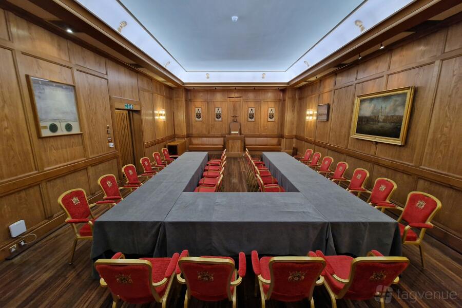 Holy Court Rrom The Court Room - Bakers' Hall - Event Venue Hire - Tagvenue.com
