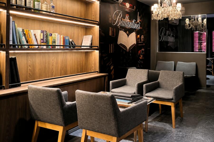 Drinking Library The Library (Wine, Whiskey & Cocktail) Bar Venue Rental in Singapore ...