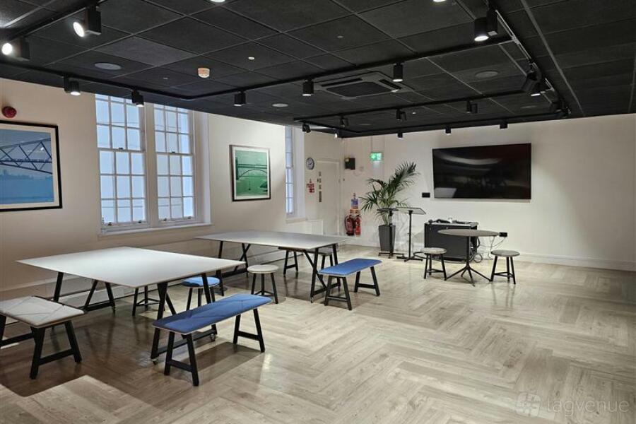 Meeting With Ria HubTheatre - RIA London Office - Event Venue Hire - Tagvenue.com