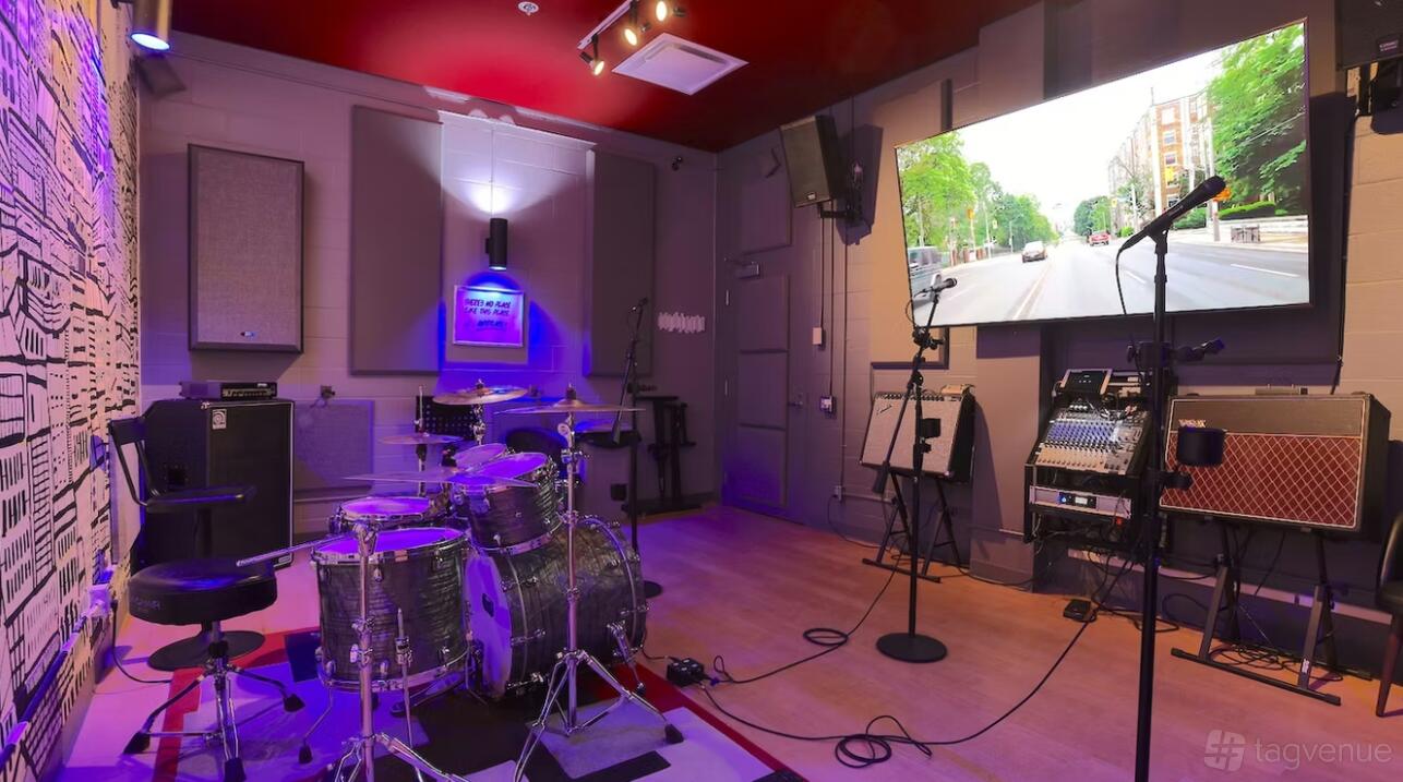 Toronto Room at Lynx Music at Lynx Music