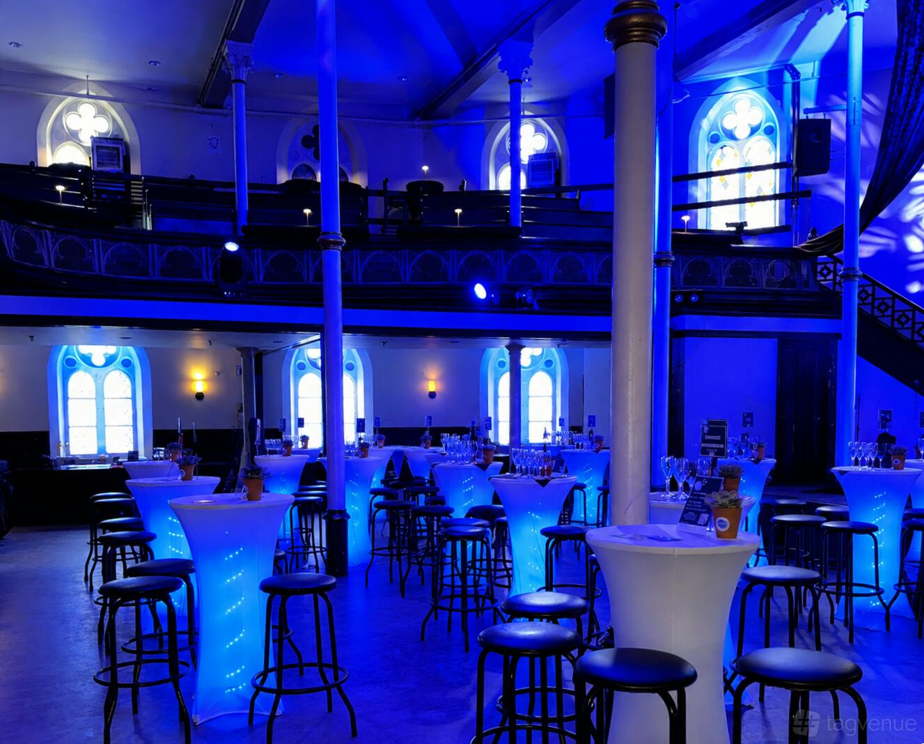 Le Balcon Cabaret Chic