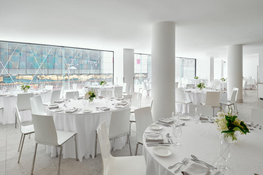 The Louden at Pullman Melbourne City Centre