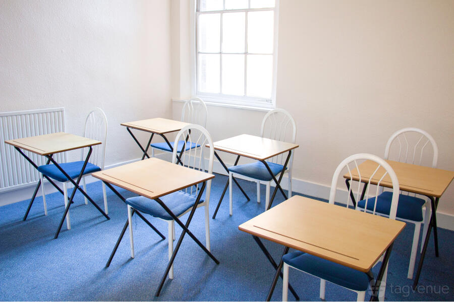 Meeting room/Classroom 103 Meeting room/Classroom 103