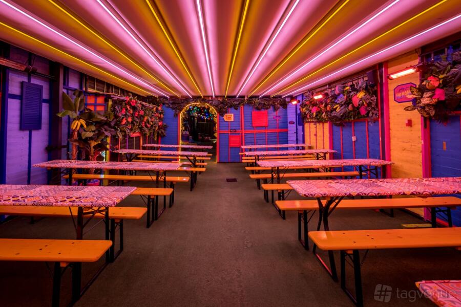 NEON DEN NEON DEN