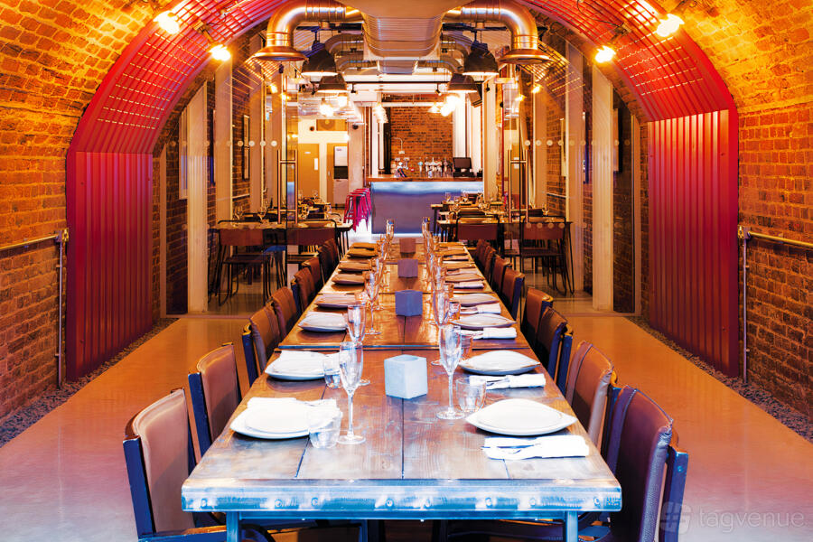 Private Dining/Meeting Room Private Dining/Meeting Room