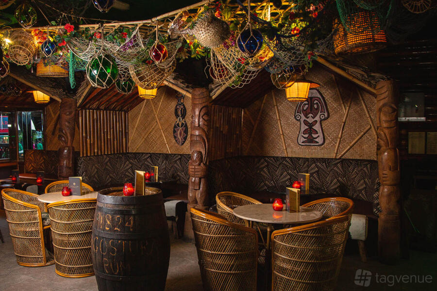 Tiki Hut Tiki Hut