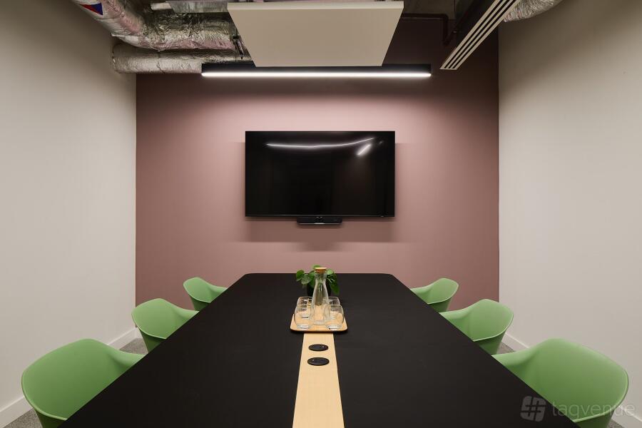 Netil - Meeting Room at