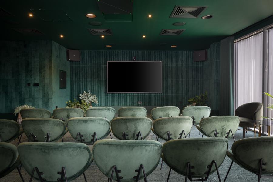 The Green Room at Waterfront Southport Hotel