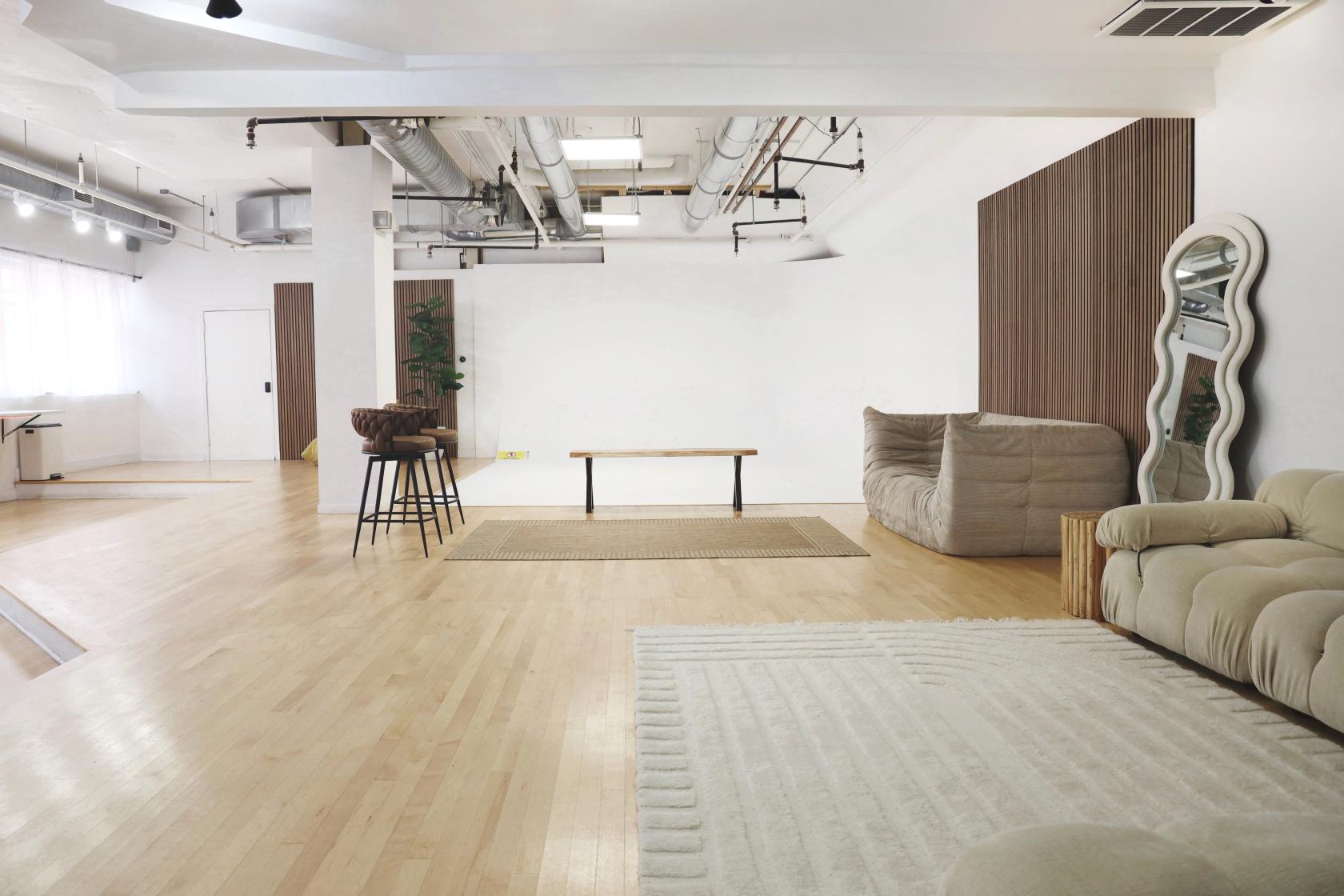 Studio Toronto Shvrk Studio Queen W Venue Rental in Toronto, ON | Reviews, Photos & Prices