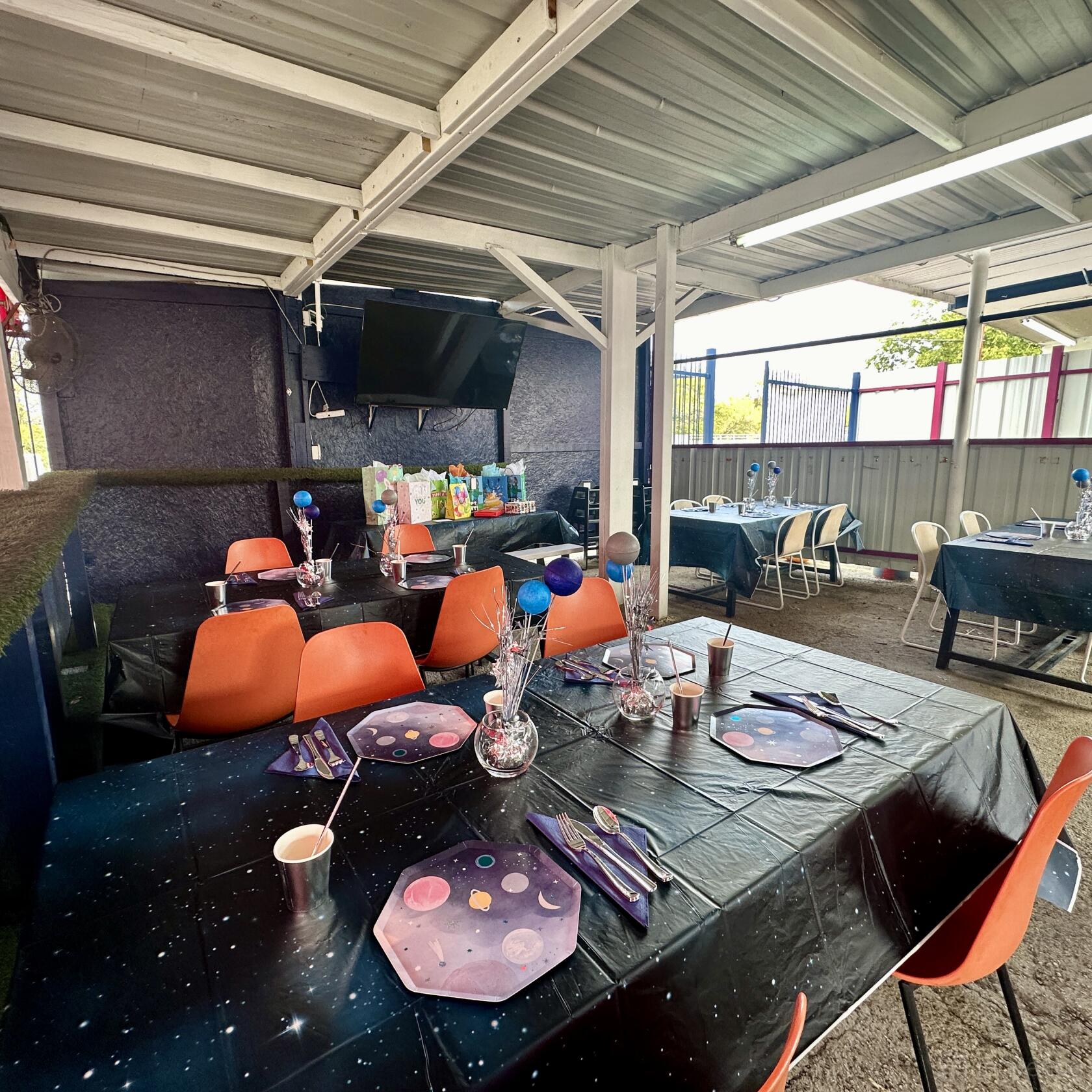 Entire Venue - The Shindig Social - Event Venue Rental - Tagvenue.com