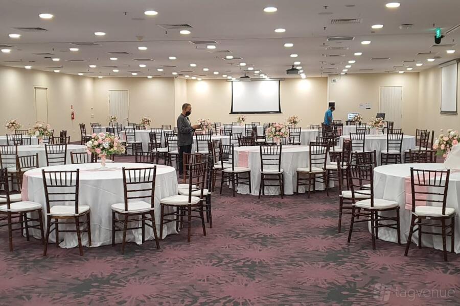 THE LEGACY - Function Hall 3 THE LEGACY - Function Hall 3