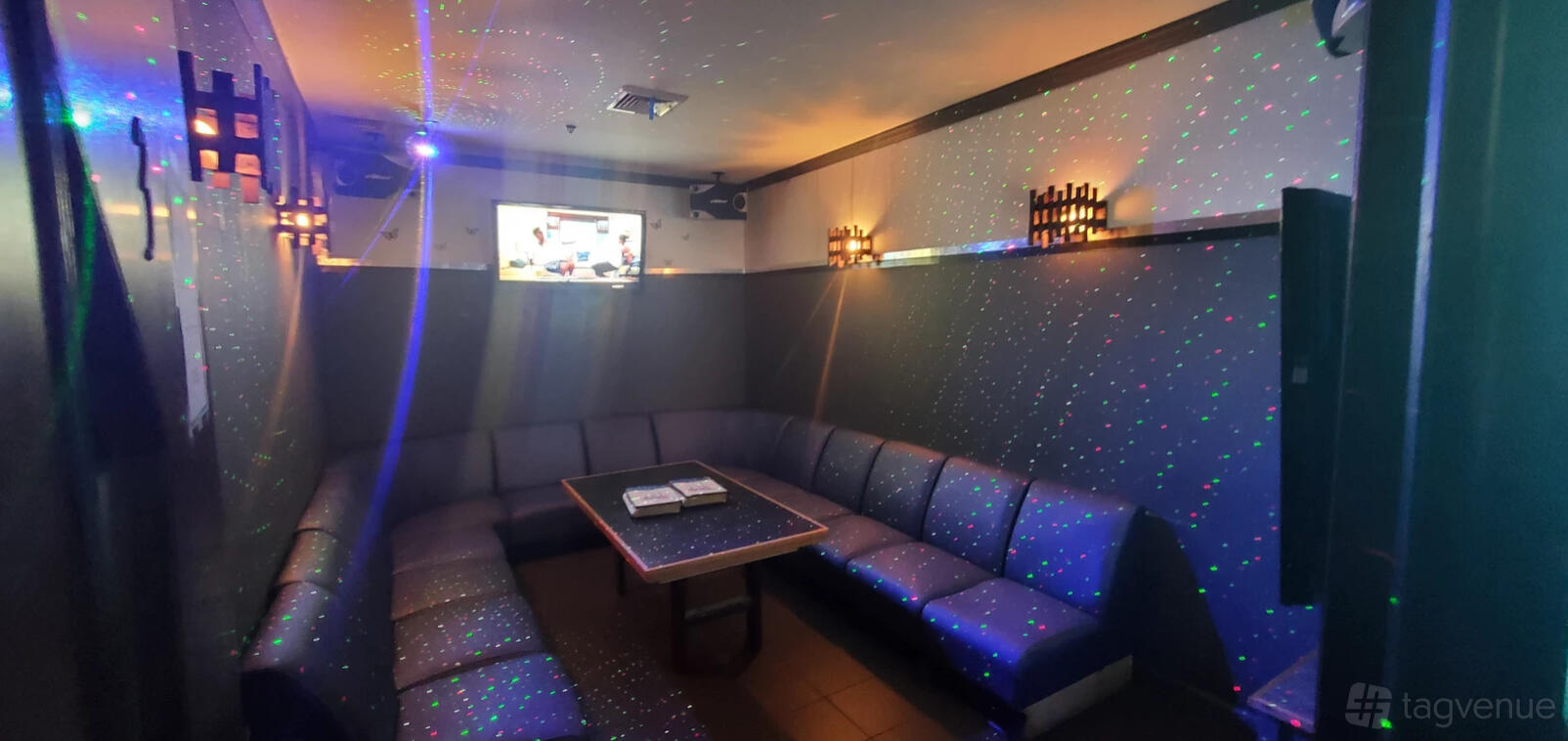 Private Room Rge Rd Private Room 3 - Christmas Karaoke - Event Venue Rental - Tagvenue.com