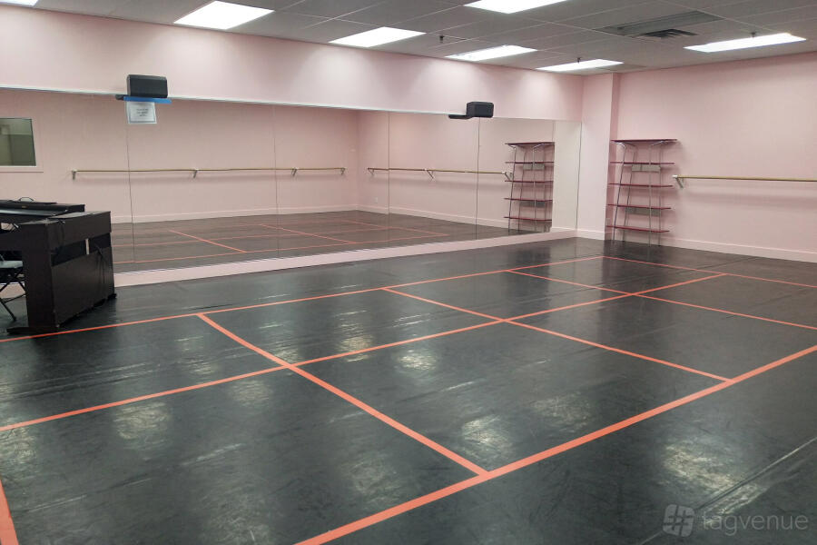 Adagio at Martha Hicks School Of Ballet