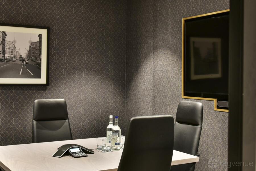 Primrose Room Primrose Room