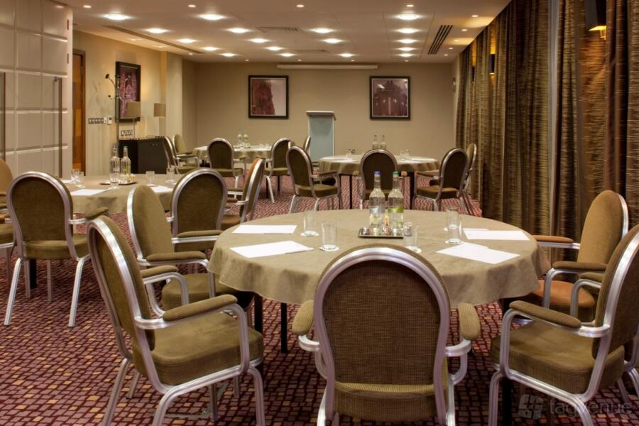 Knightsbridge Suite at