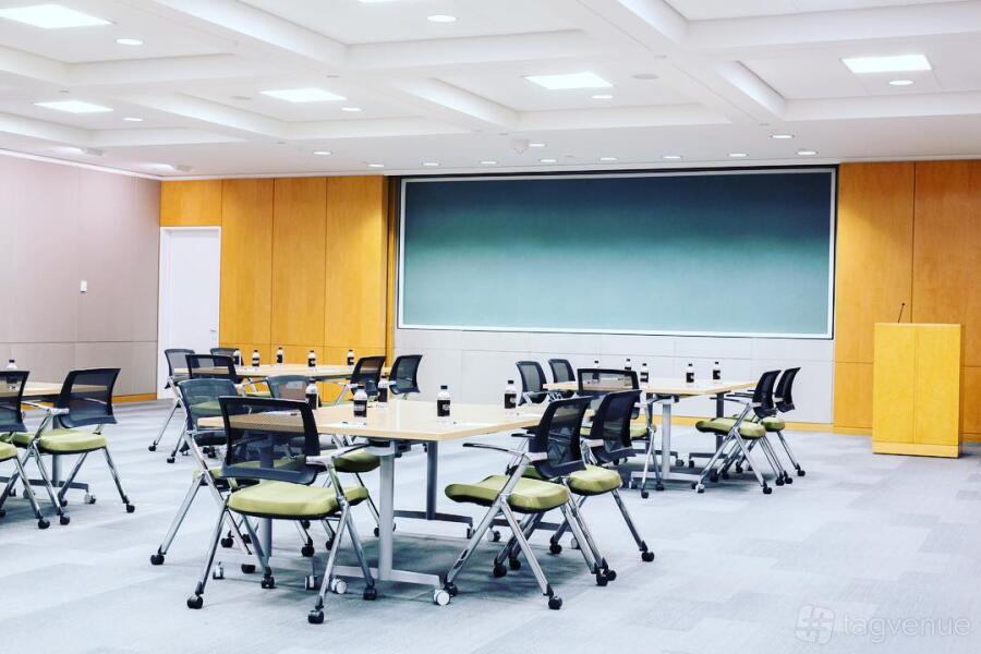 Tenaya Room at