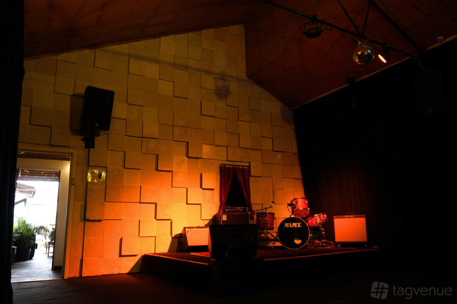 Large Room at