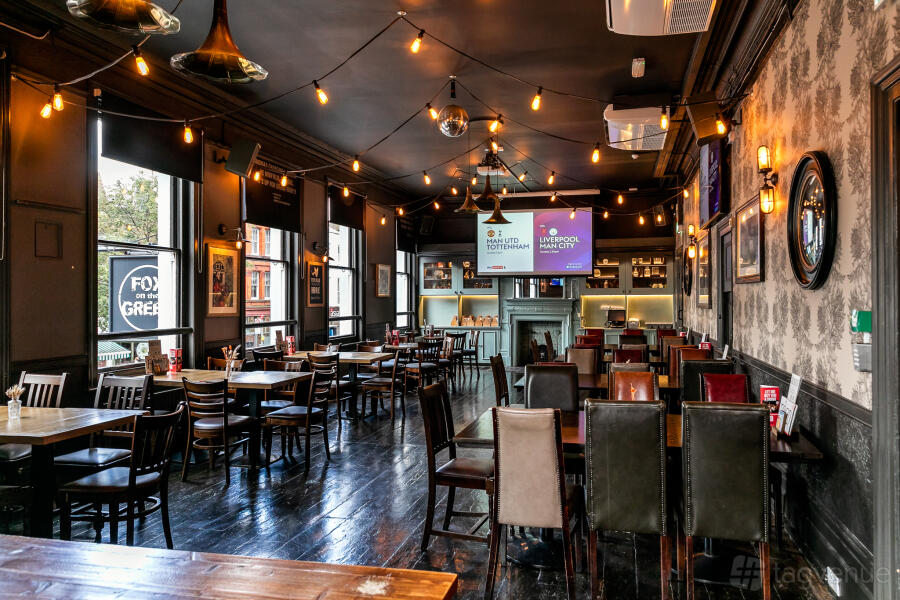 Basil Bar Basil's Bar - Fox On The Green - Event Venue Hire - Tagvenue.com