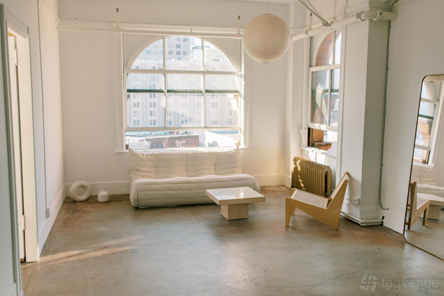 Natural Light Creative Studio Natural Light Creative Studio