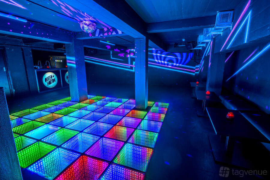 Discotheque Discotheque
