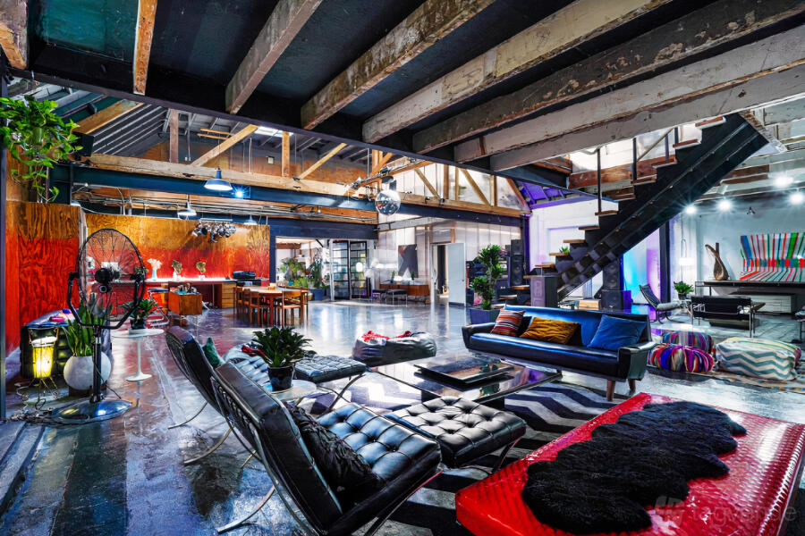 Downtown Warehouse Loft Downtown Warehouse Loft