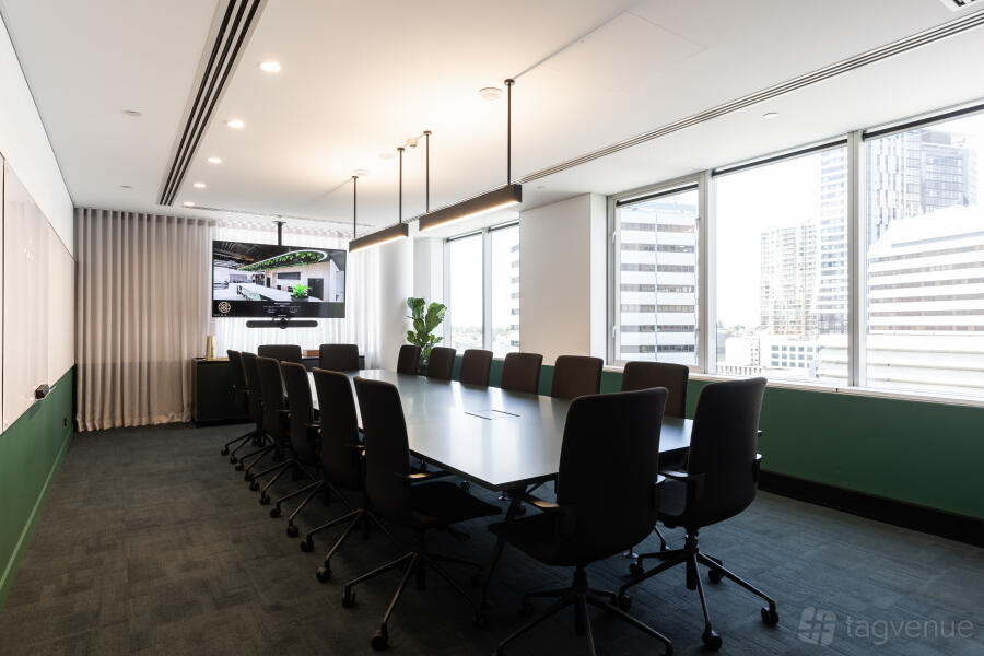 Sapphire Boardroom Sapphire Boardroom