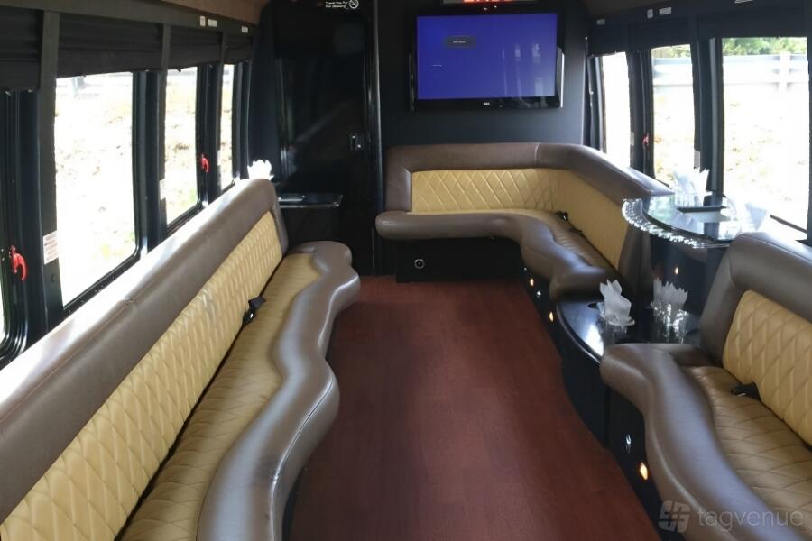 24 Passenger Party Bus 24 Passenger Party Bus