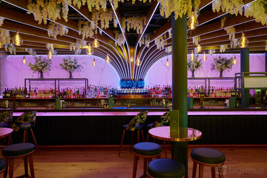 Cocktail Bar at