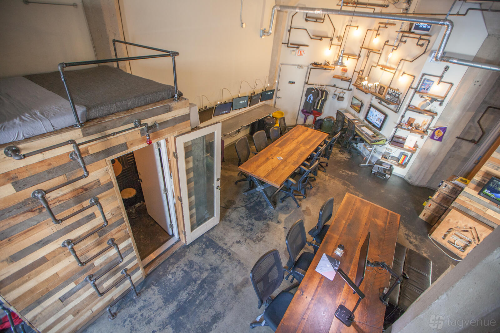 PodShare Hollywood Venue Rental in Los Angeles, CA | Photos & Prices