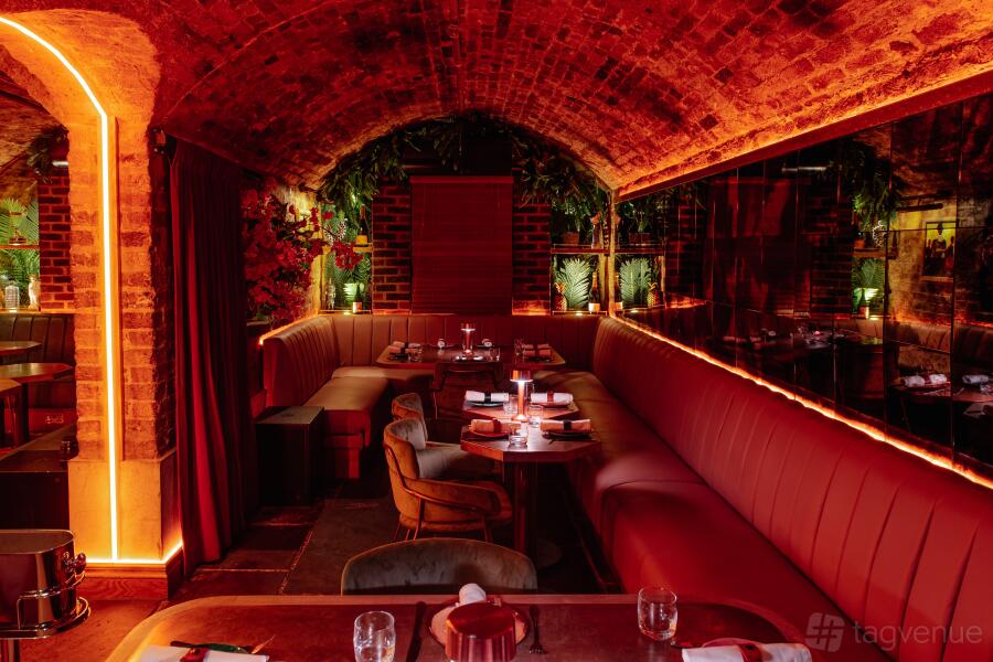 The 16 Best Christmas Party Venues for Hire in London | Tagvenue UK