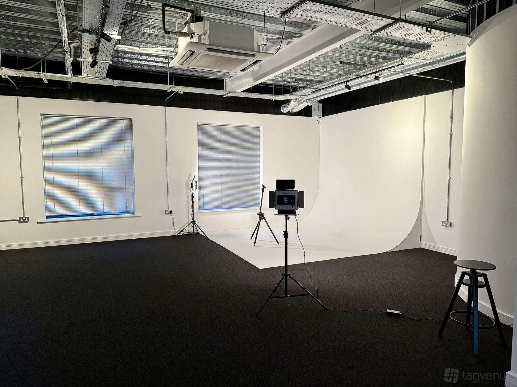 Center Point Studio Entire Studio - Vantage Point Studios - Event Venue Hire - Tagvenue.com