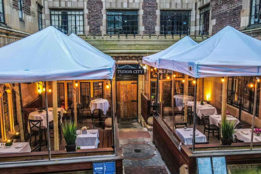 Patio at Tudor City Steakhouse
