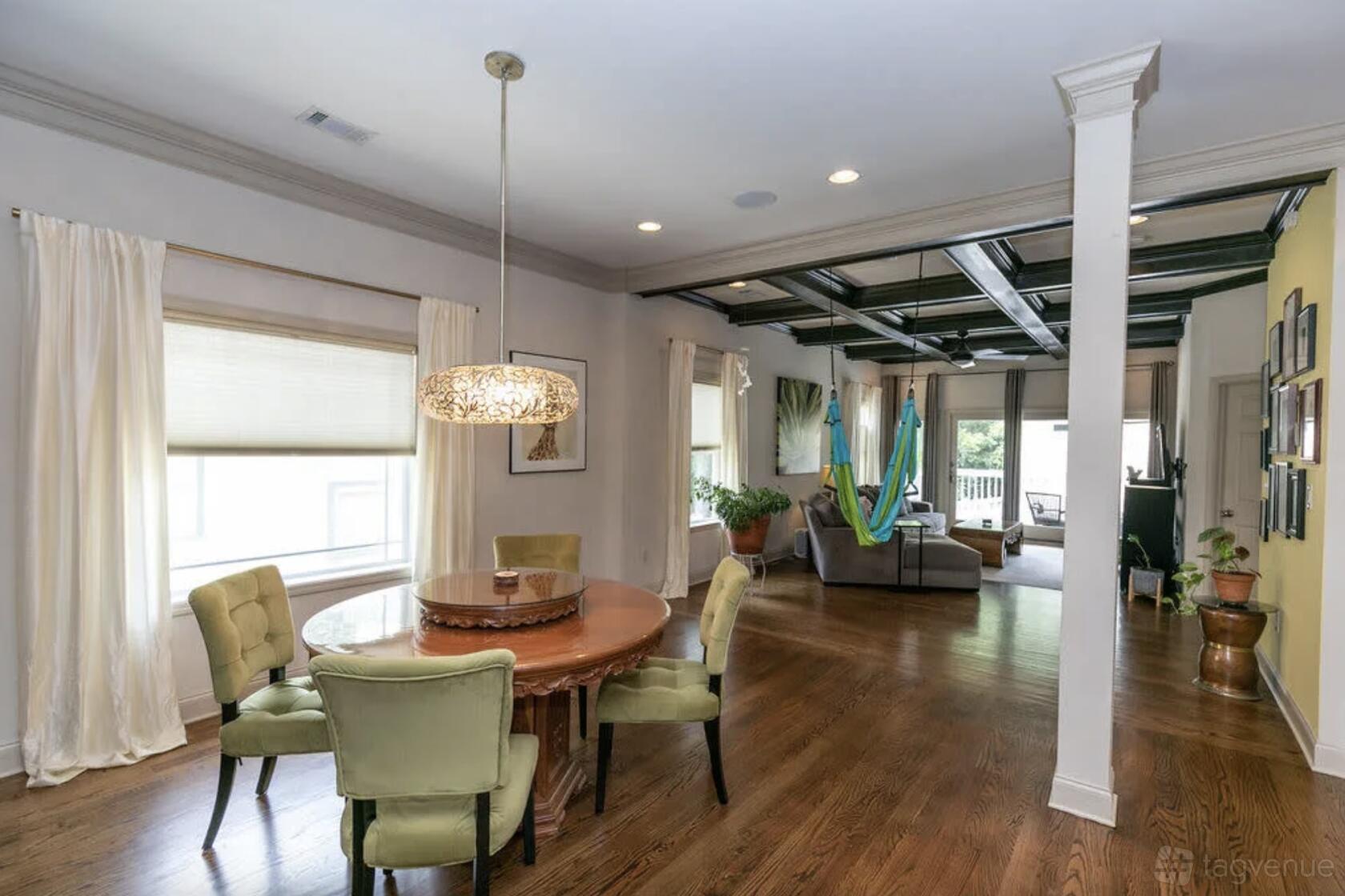 1920s Bohemian Bungalow Venue Rental in Atlanta, GA | Photos & Prices