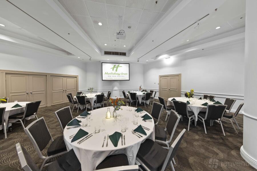Banksia Bluegum Room at Holiday Inn Sydney Potts Point