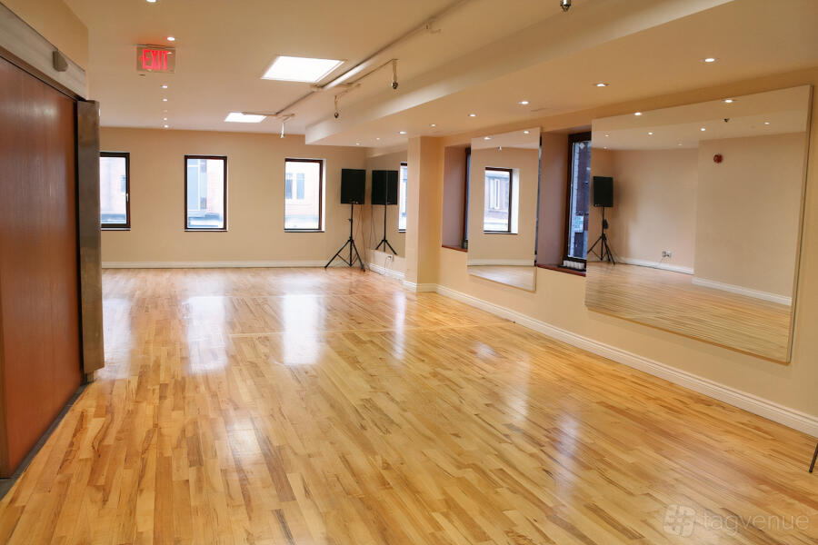 Studio 527 | Dance Annex Studio 527 | Dance Annex