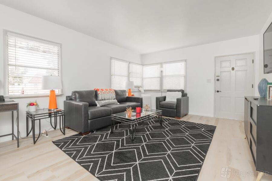 Whole Venue at Casually Urban Apartment with a Cool Vibe