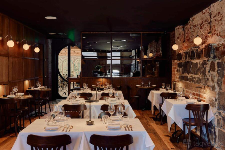 Main Dining Main Dining