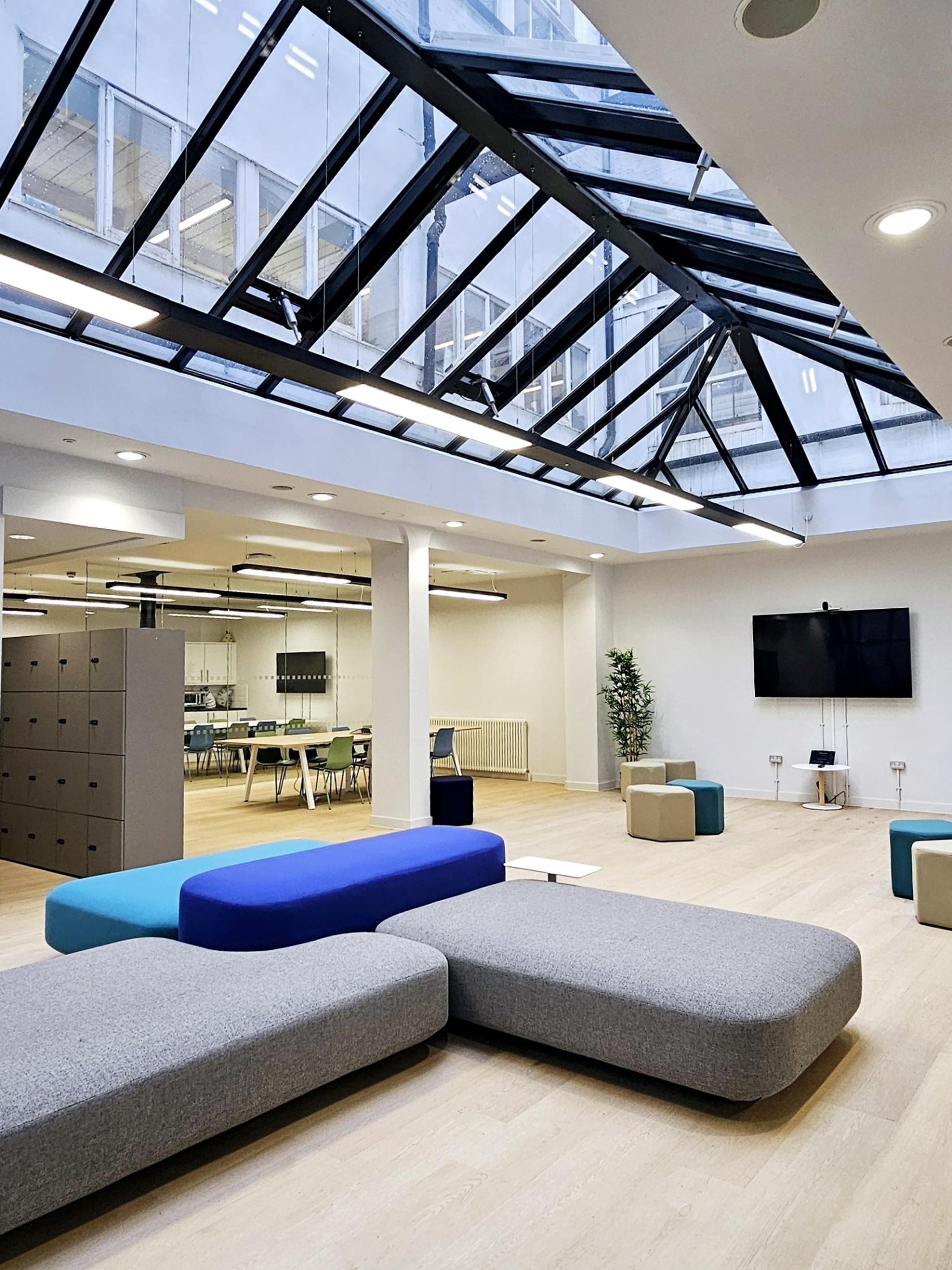 ZEBOX UK Venue Hire in Manchester | Reviews, Photos & Prices