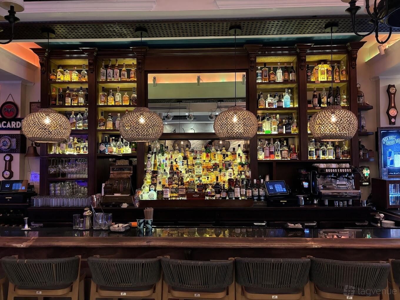 Sio2 Lounge Sala'o Cigar Lounge - Sala'o Cigar Lounge - Event Venue Rental ...