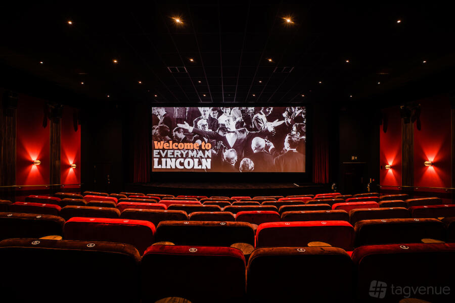 Screen 1 Screen 1