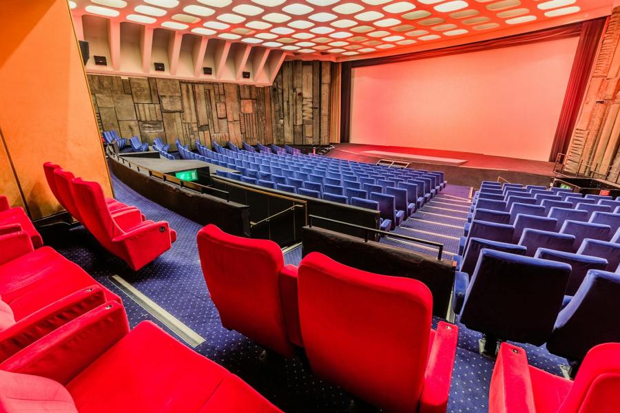 Screen 1 at