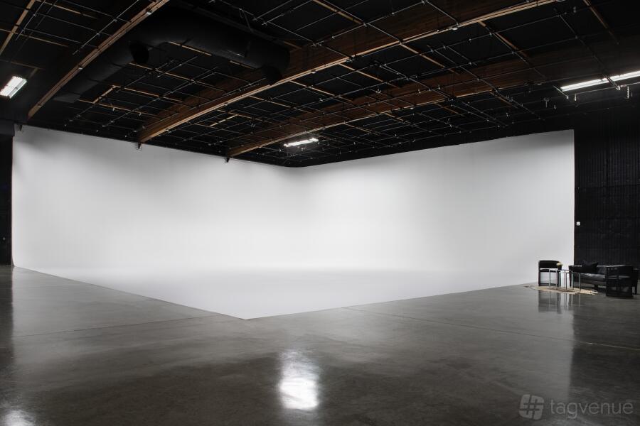 Studio C at nya studios EAST