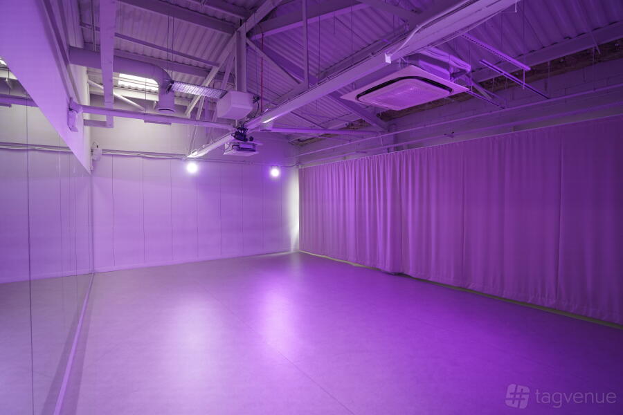 STUDIO 3 STUDIO 3