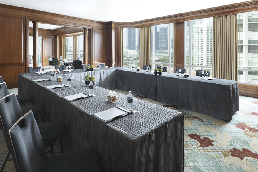Library at InterContinental Singapore